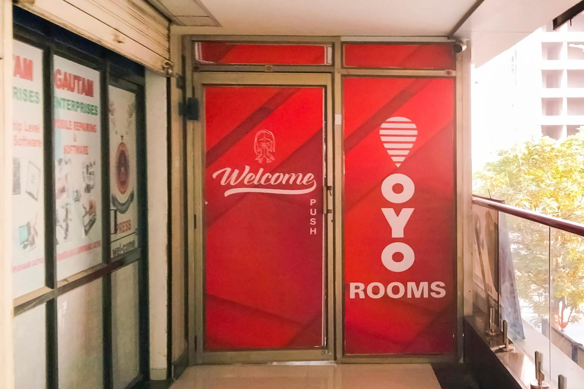 Hotel O Day Night Rooms Surat Zewnętrze zdjęcie